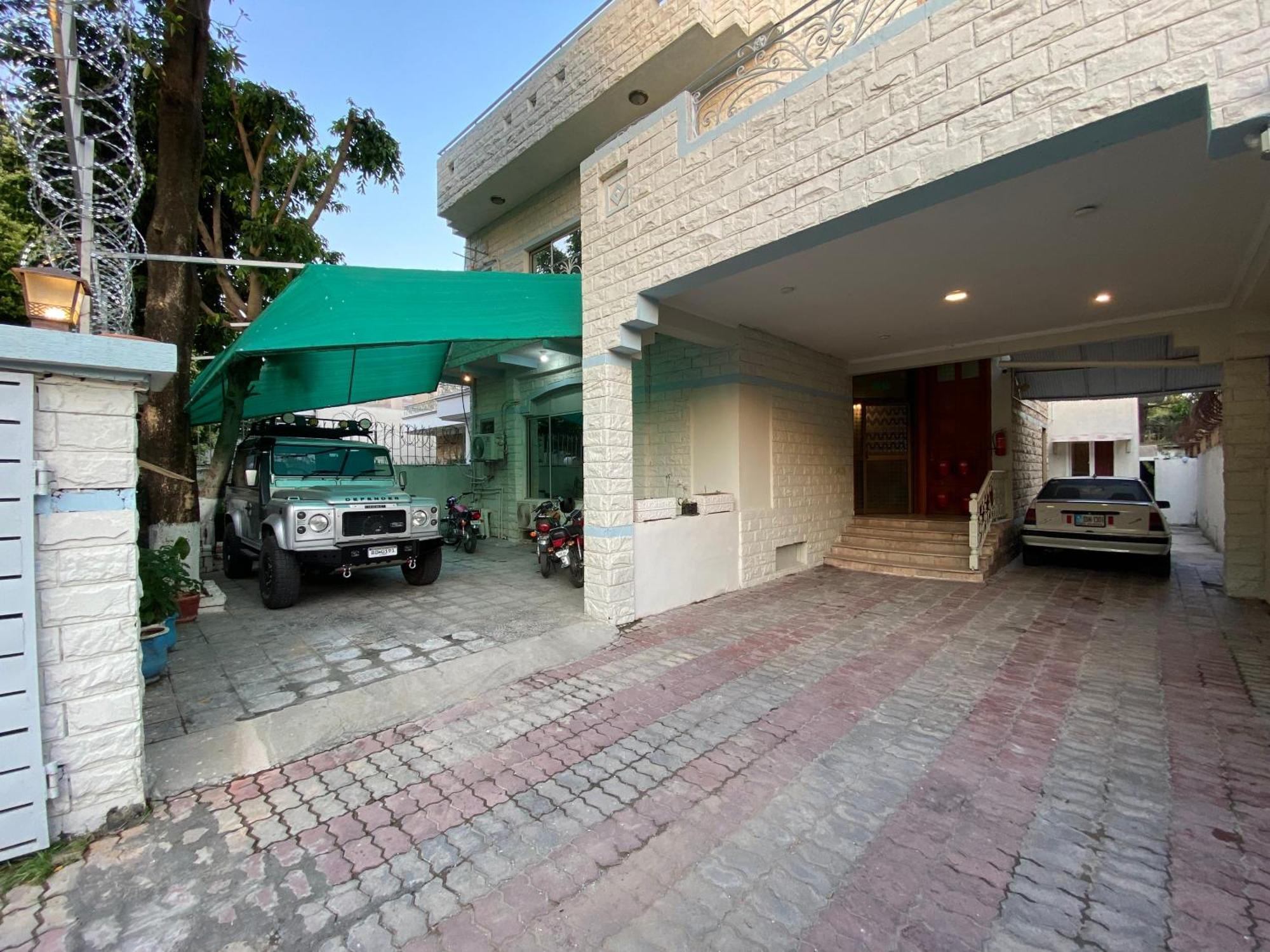 Fusion Lodge Islamabad Buitenkant foto